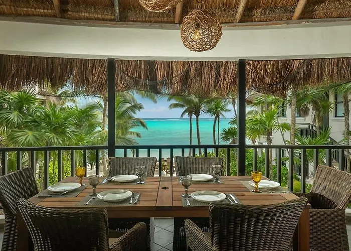 Holiday home 9br Mantaray Soliman Bay Beachfront *