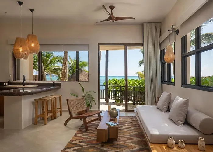 Holiday home 9br Mantaray Soliman Bay Beachfront *